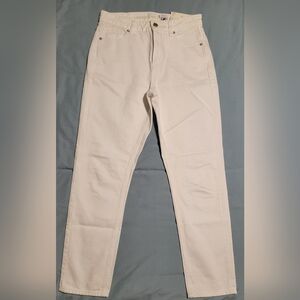 American Eagle Outfitters Women's White Straight Jeans (Mom Jean)